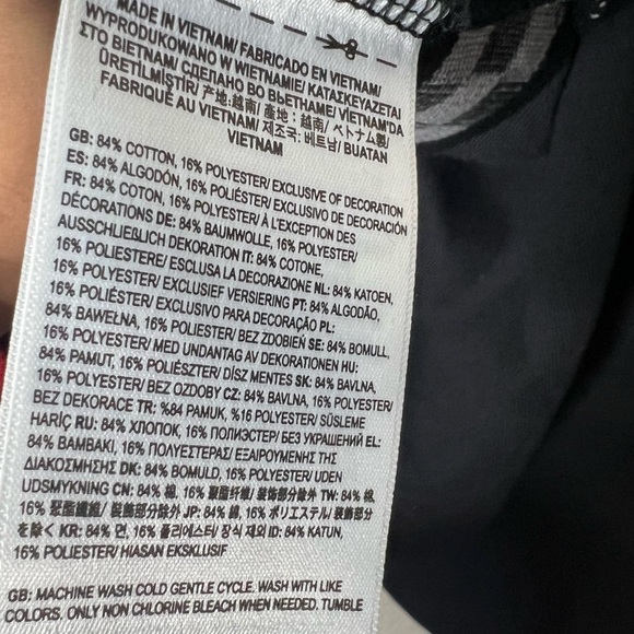 Vans Women’s Boom Boom Black Long Sleeve Crop Skateboard Hoodie - Picture 15 of 15